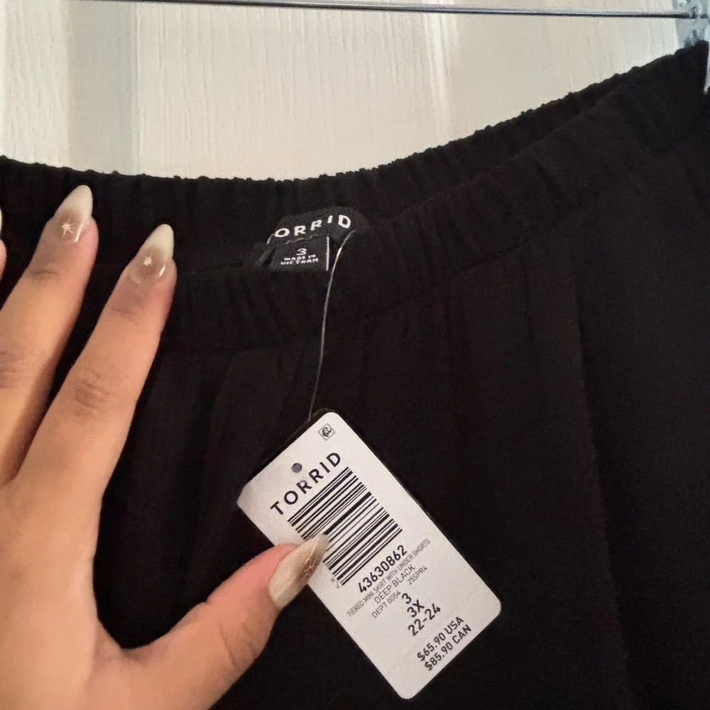 Torrid Black A-Line Skirt with Lace Trim - Picture 3 of 3